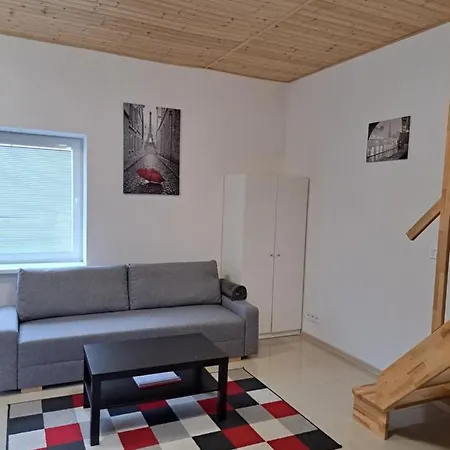 Ellen's - Air Conditioning, Free Parking * Bratislava